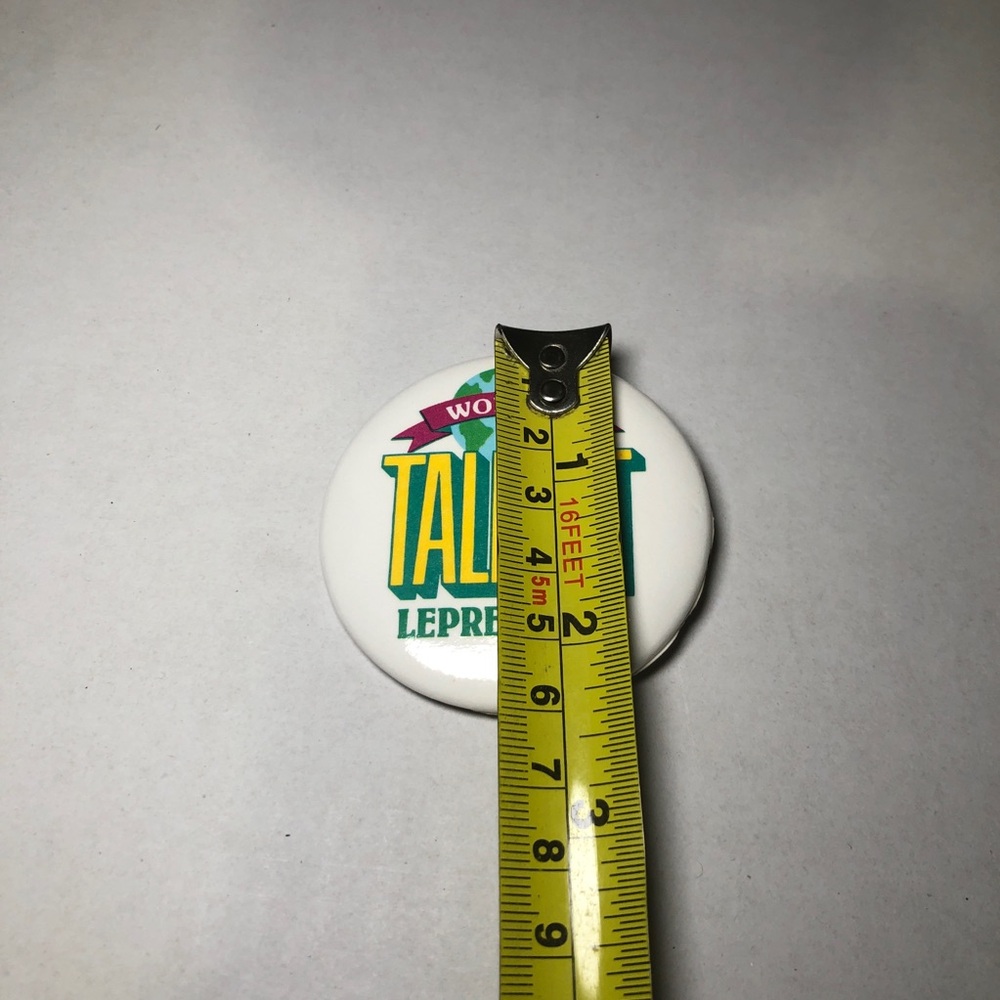 Hallmark Button Lapel Pin St Patrick Vintage Worl… - image 3